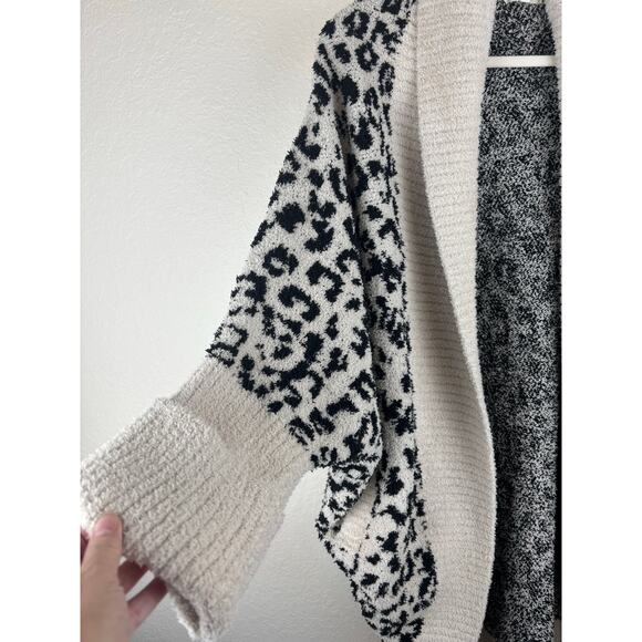 Sweet Lovely By Jen Long Cardigan Black and White Animal Print 2XL - Picture 3 of 8